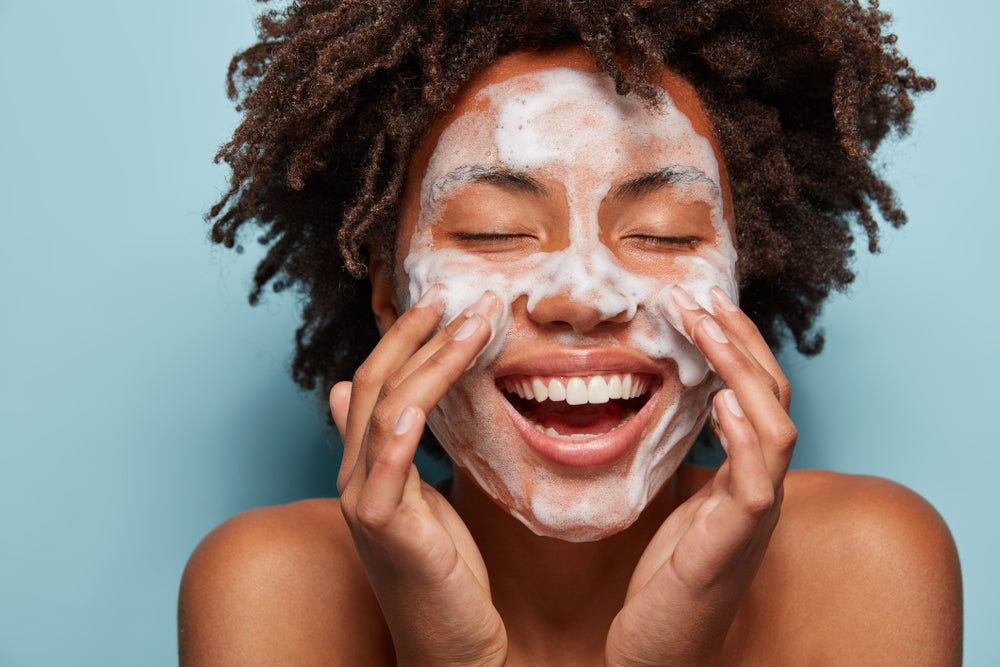 Does Sunscreen Prevent Tanning? Tips on SPF & Tanning Colorescience